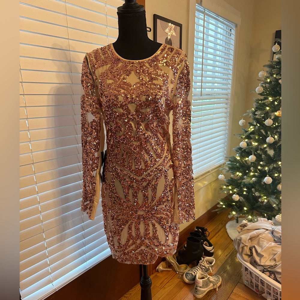 BRAND NEW BEBE fun rose gold sheet cocktail dress